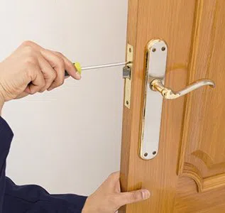 Locksmith Key Store Shawnee, KS 913-364-2651 Locksmith Key Store Shawnee, KS 913-364-2651 - unlock-service